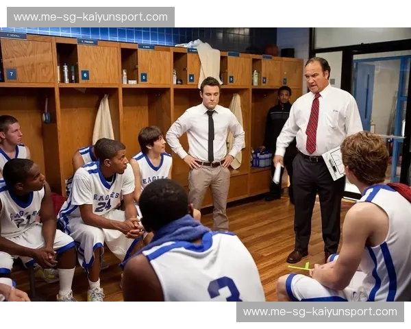 凤凰涅槃，雷霆万钧：太阳vs雷霆，一场不容错过的史诗对决！